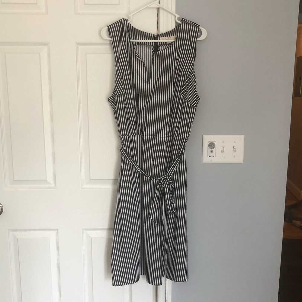 NWT Navy and white striped loft dress